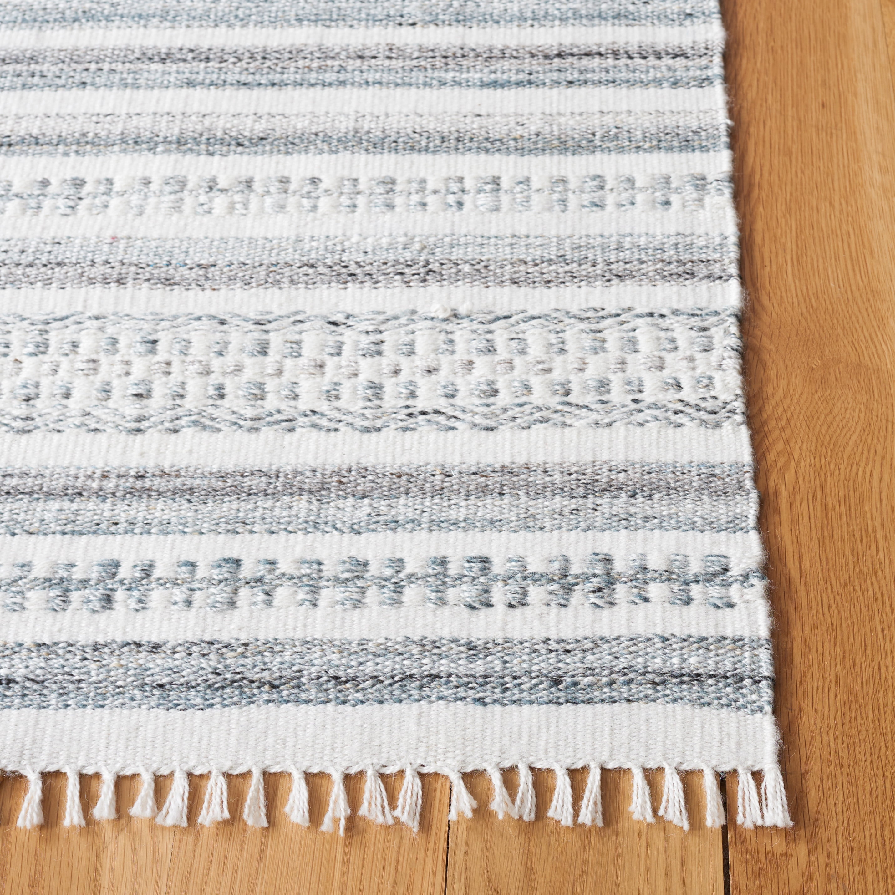 SAFAVIEH Kilim Mandy Striped Polyester Area Rug, Ivory/Grey, 8' x 10'