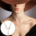 thumbnail image 2 of Collier pour Femmes Mode Design Spécial Diamant Acier Titane Brillant Collier Clavicule Collier Croisé, 2 of 5