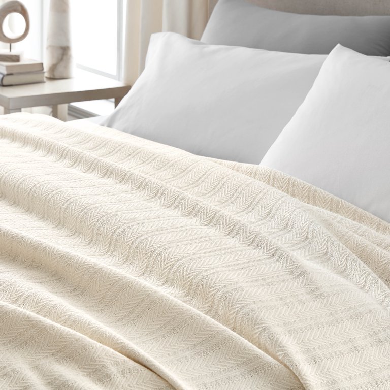Vellux 100% Cotton Blanket - Soft, Breathable, Cozy u0026 Lightweight Thermal  Blanket - All Season King Size Blanket Perfect for Layering Bed, Couch u0026  Sofa - Hotel Quality (90x108 Inch Light Grey) - Walmart.com