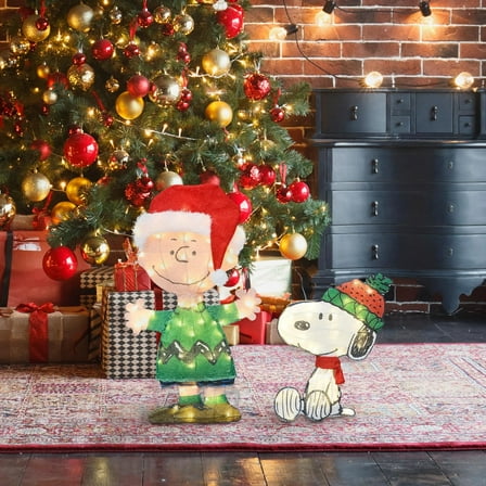 "A Charlie Brown Christmas" 2D Charlie Brown with Snoopy Outdoor Christmas Decor