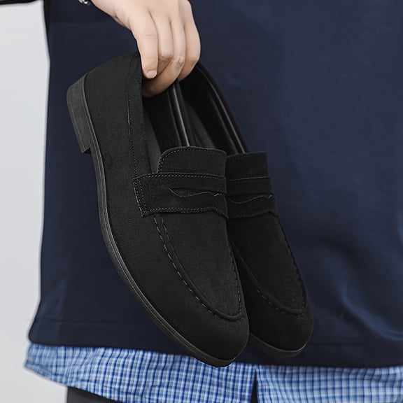 New 2026 Four Seasons New Men's Low-Top Sneakers for Casual Attire Flat Casual Slip-On Loafers: Stylish, Breathable, and Versatile