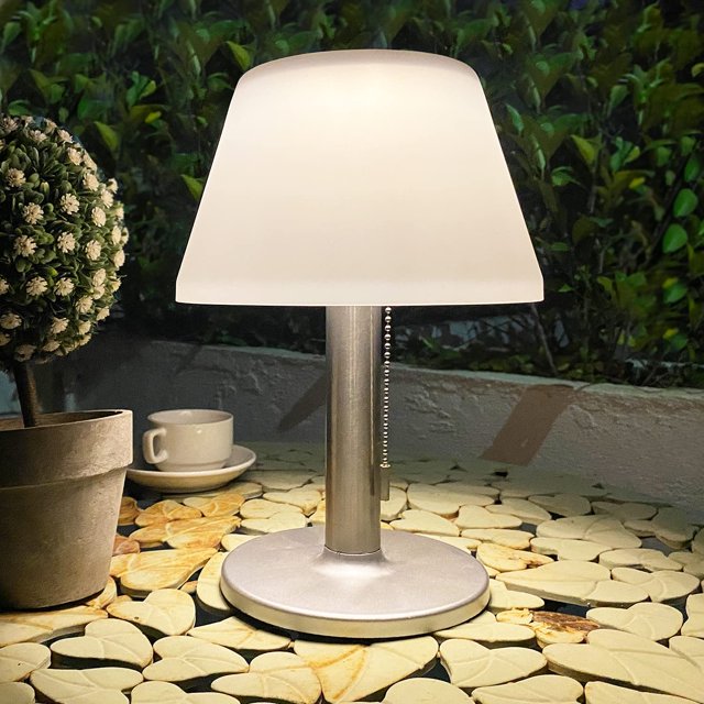 Lámpara de mesa solar para exteriores, impermeable, lámpara de mesa para terraza exterior regulable de 3 vías, lámpara de noche moderna solar, lámpara de mesa solar inalámbrica con cremallera (plata)