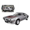 V.I.P. 1973 Pontiac Firebird Model 1:24 Scale Car Play Vehicle