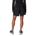 thumbnail image 2 of Pantalón corto de senderismo Columbia Sandy River II para mujer, color negro, 2 of 5