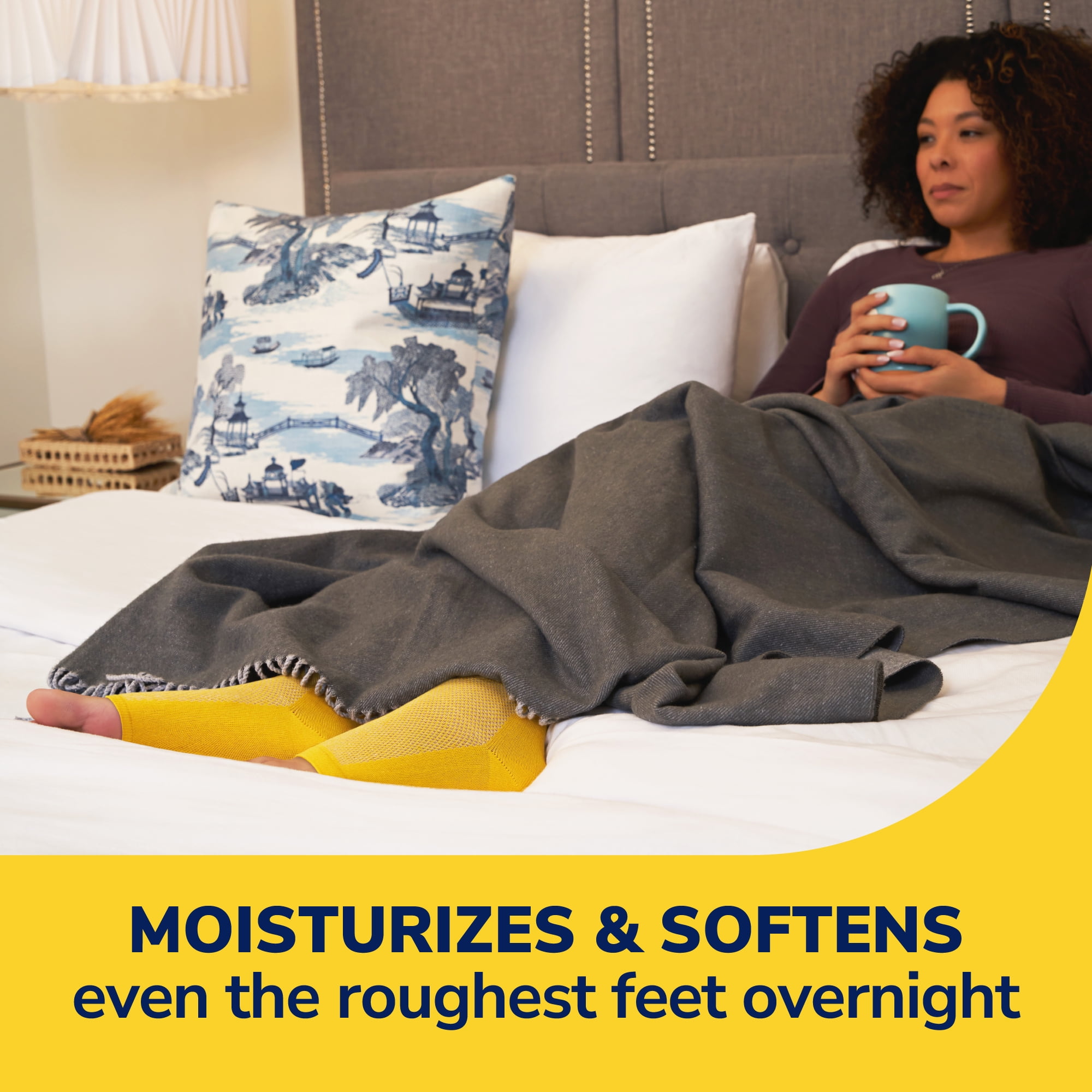 (4 pack) Dr. Scholl's Rough, Dry Foot Renewal Ultra Overnight Treatment Kit with 3oz Foot Cream and Foot Sleeves