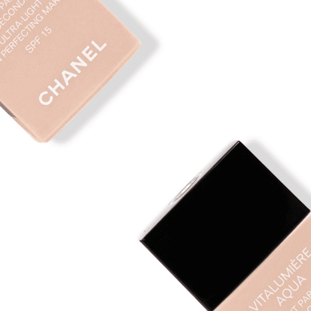 Chanel Vitalumiere Aqua Ultra-Light Skin Perfecting Makeup SPF 15