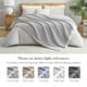 thumbnail image 5 of Manta Amélie Home con forma de gofre de chenilla reversible, 130 x 150 cm, 5 of 9