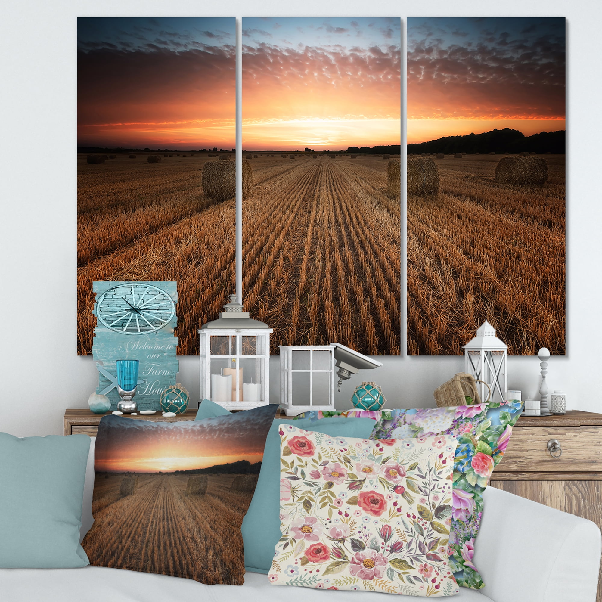 Designart ' A Field Full of Hay Bales At Sunset Landscape ' Farmhouse Canvas Wall Art Print