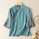 thumbnail image 2 of Camisa vintage de lino con cuello mao y bordados para mujer tallas grandes - Manga 3/4 holgada, material de poliéster, tallas M-XXXXL, prenda para primavera/verano, 2 of 3