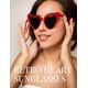 thumbnail image 2 of Lentes de Sol Ricawa Vintage Forma de Corazón Cat Eye Paquete de 8 en Rojo, 2 of 7