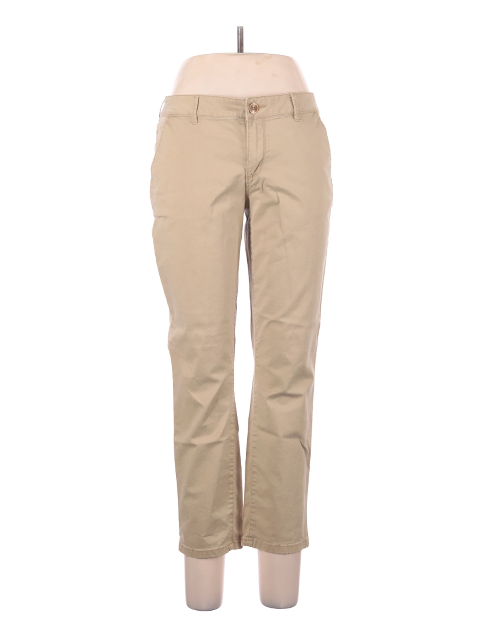 holes in jeans fashion