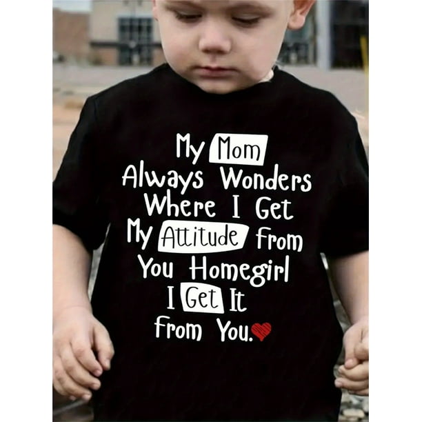 Camiseta informal de moda con la letra 'Atitude', que presenta un nuevo y lindo diseño con cuello redondo y mangas cortas.