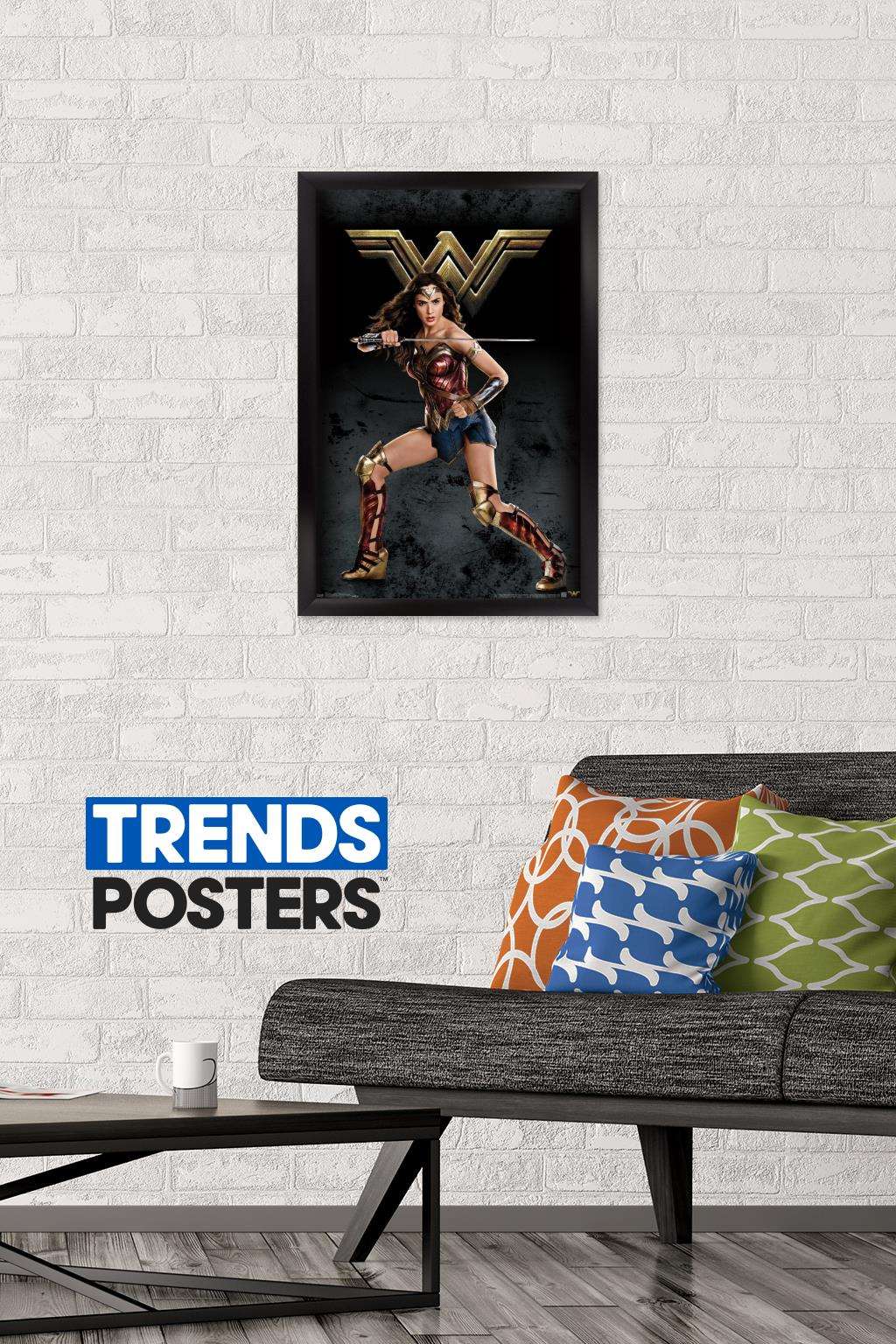 DC Comics Movie - Justice League - Wonder Woman Wall Poster, 14.725" x 22.375", Framed
