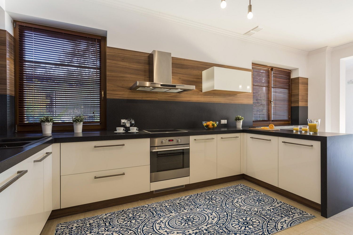 Tapis d'extérieur lavable Ormond ivoire & bleu 5 pi x7 pi