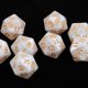 thumbnail image 5 of Juego de Dados D20 de Veinte Caras de 10 Piezas para Jugar a D&D RPG Juego de Blanco Zulema Dados de 20 caras, 5 of 8