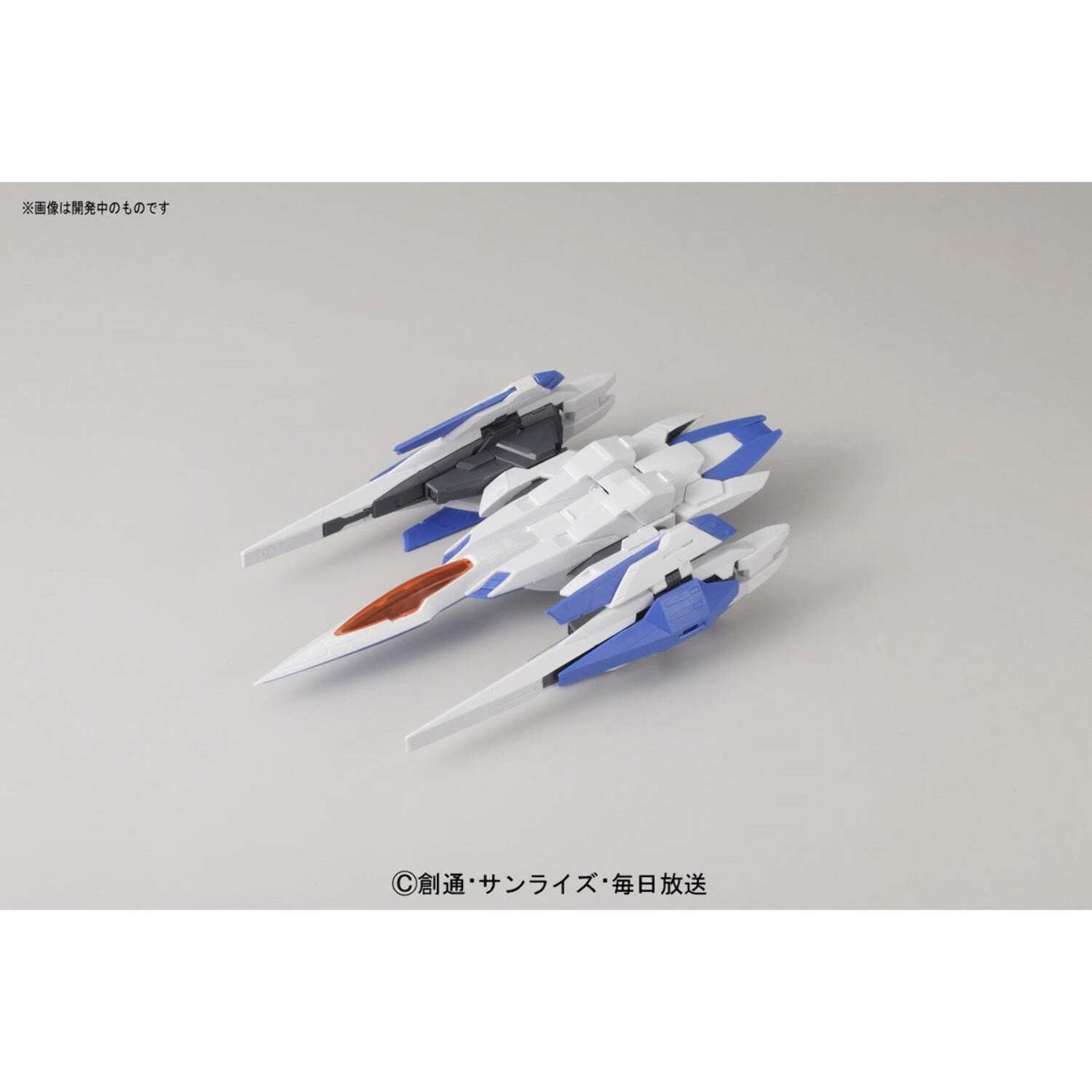 Gundam 00 Raiser MG 1:100  Model Kit