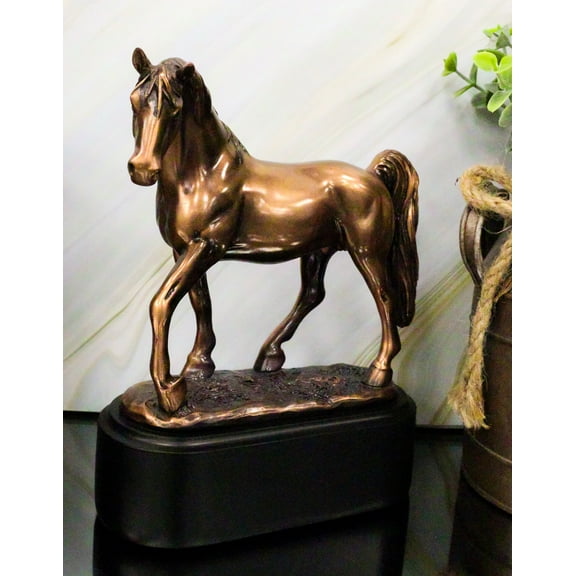 Western Tennessee Walking Horse Model Stallion 7"Tall Figurine With Trophy Base