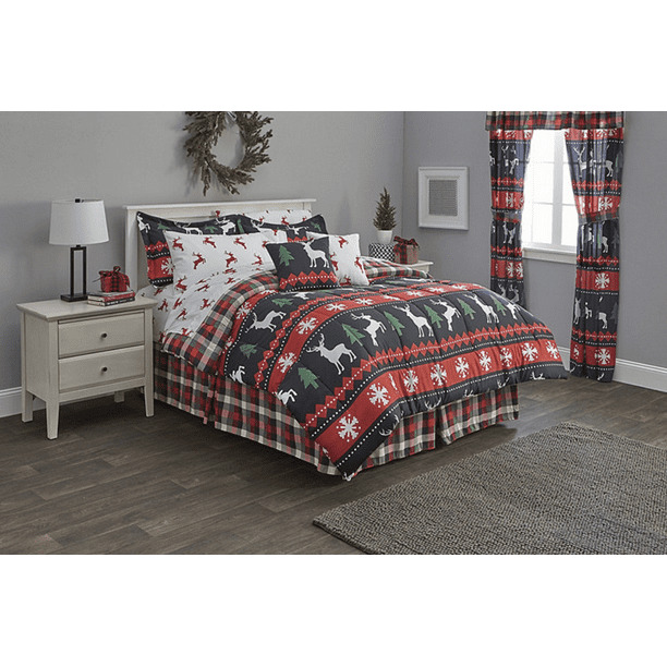 Christmas Trees, Reindeer, Snowflakes Red & Green Plaid Full Comforter