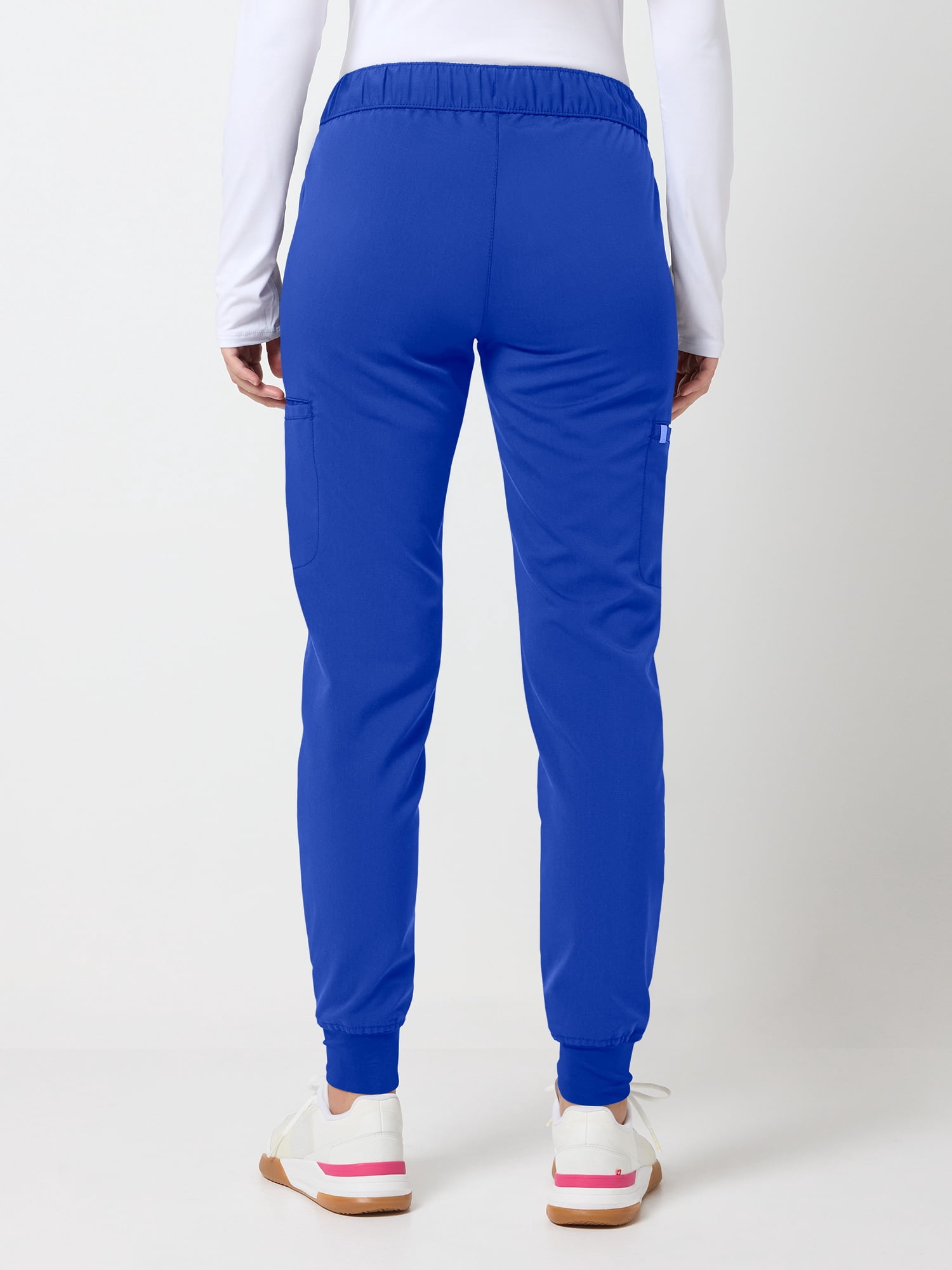 Scrubstar Ultimate Women’s Petite Antimicrobial Cargo Jogger Scrub Pant, Sizes XS–XL