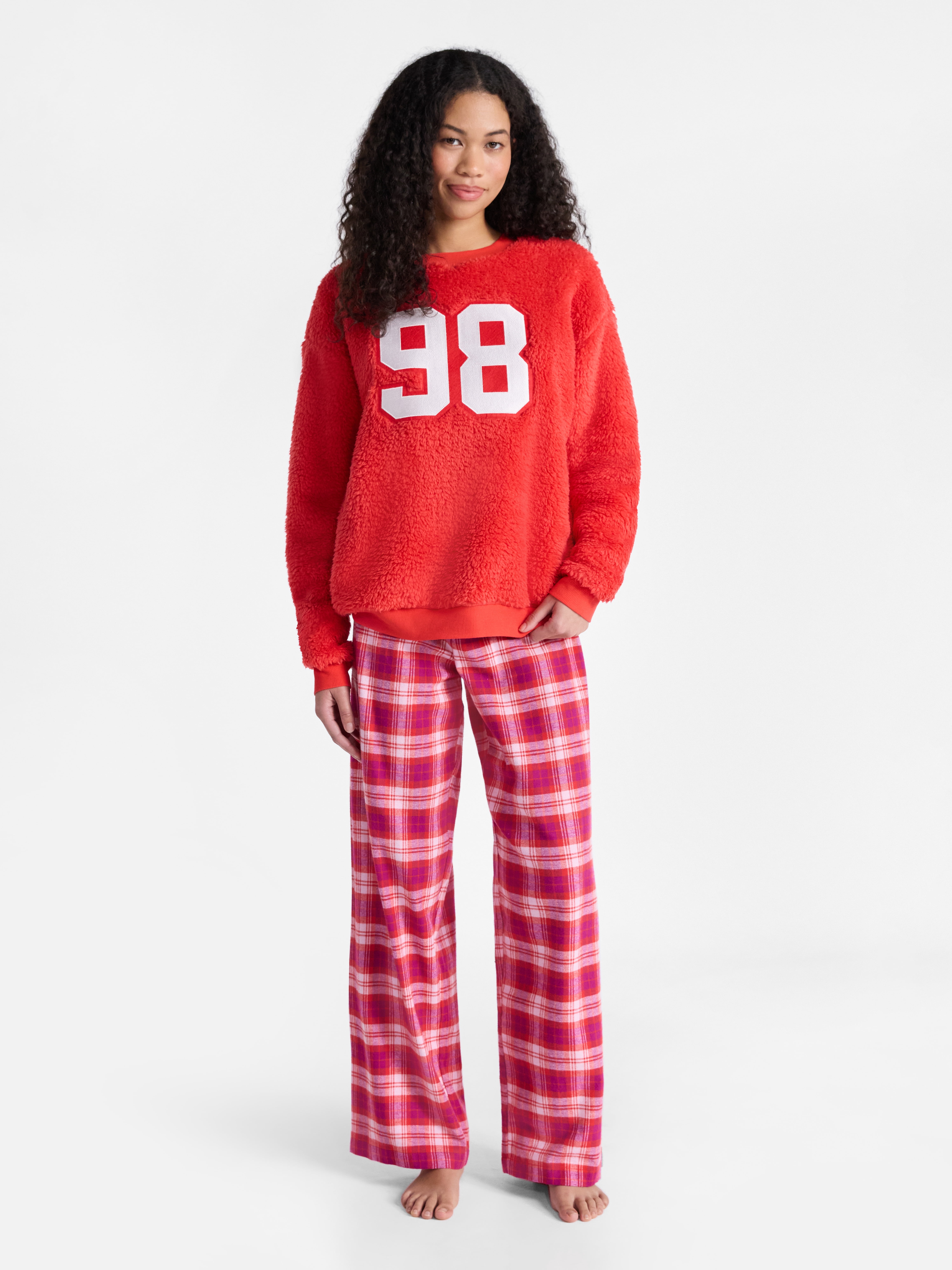 No Boundaries Sleepwear Teddy Fleece Pullover, Lightweight, Women’s