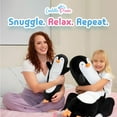 thumbnail image 3 of Almohada corporal de felpa Cuddle Paws Penguin para niños, 58 cm, 3 of 6