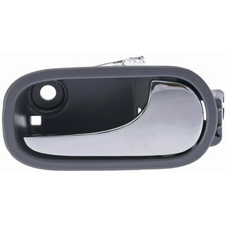 Come riparare la maniglia lato passeggero sull'auto Holden Captiva