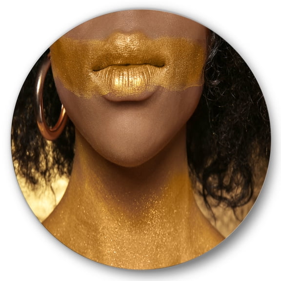 Designart 'Afro American Girl With Golden Paint on Body' Modern Circle Metal Wall Art 36x36 - Disc of 36