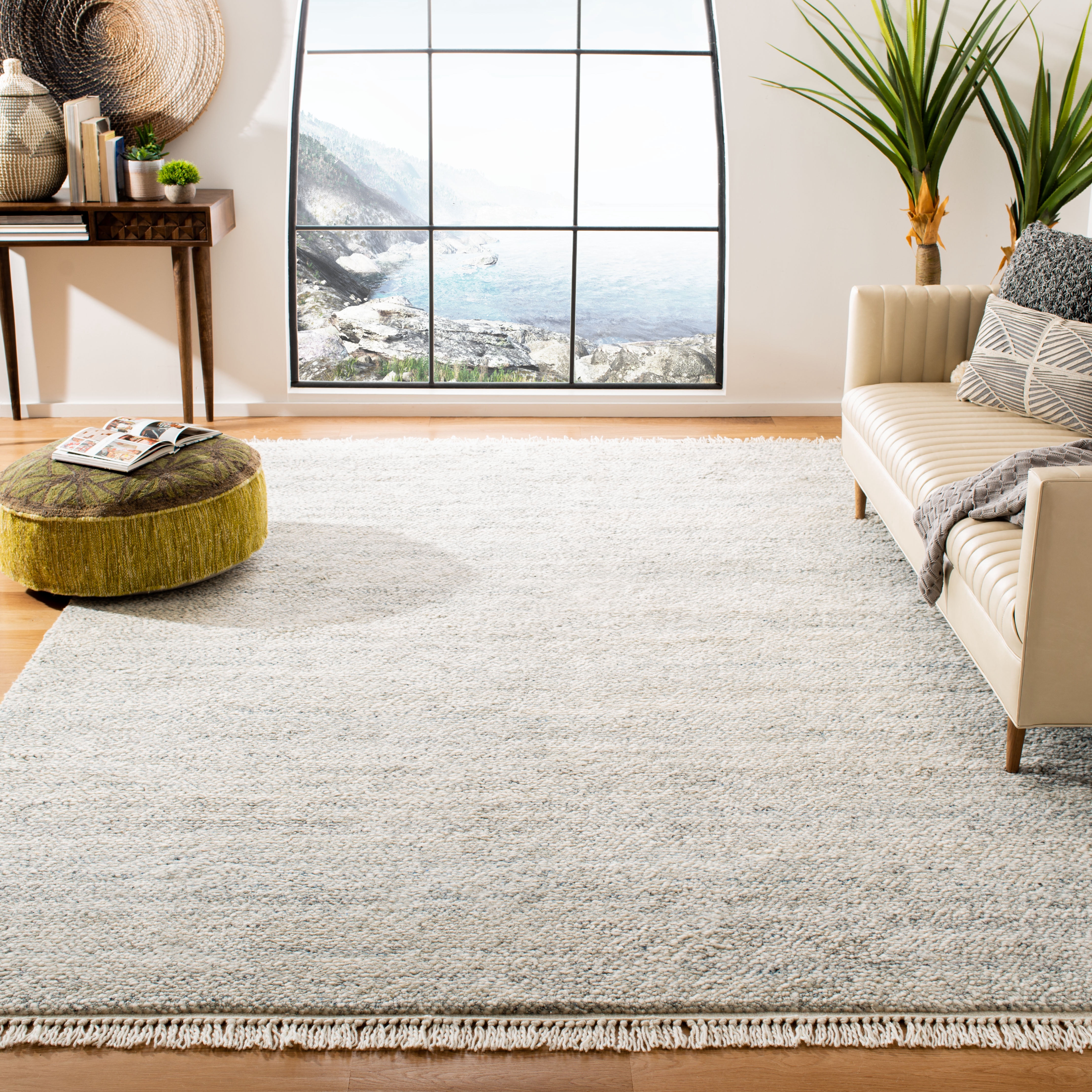 SAFAVIEH Casablanca Carbrey Solid Wool Area Rug, Grey, 8' x 10'