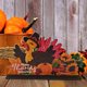 thumbnail image 4 of Letrero de madera para mesa con decoración de pavo de Acción de Gracias, 4 of 4