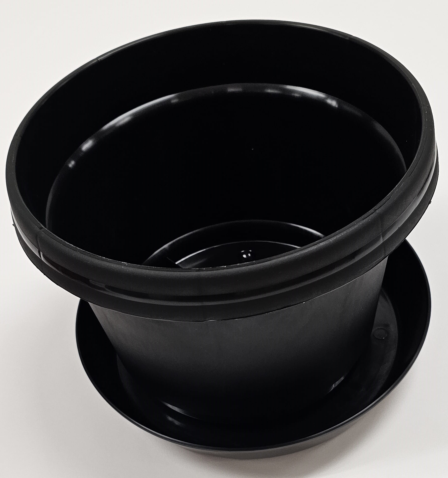 Austin Planter 7 Inch Flower Pot with Saucer Black Colored Polypropylene (5 Pack) Made in USA