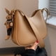 thumbnail image 3 of Bolso para mujer, bolso de hombro con textura de moda, bolso de mensajero retro de gran capacidad para mujer, 3 of 6