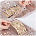 thumbnail image 3 of BELALIFE Organizador de Joyas de Viaje, Rollo de Almacenamiento Plegable para Pendientes, Collares, Anillos, Pulseras, Broches, Rosa, 3 of 5