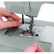 Singer® Heavy Duty 4423 Sewing Machine With 97 Stitch Applications