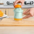 thumbnail image 4 of Manual Lemon And Citrus Juicer With Clamp, Built In Strainer And Measuring Cup For Easy Pulp Separation And Precise Juice Measurement, 4 of 6