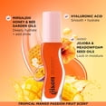 thumbnail image 3 of Aceite labial Hidratante con infusión de miel Gisou, 8 ml, Sheer Hot Coral, 3 of 9