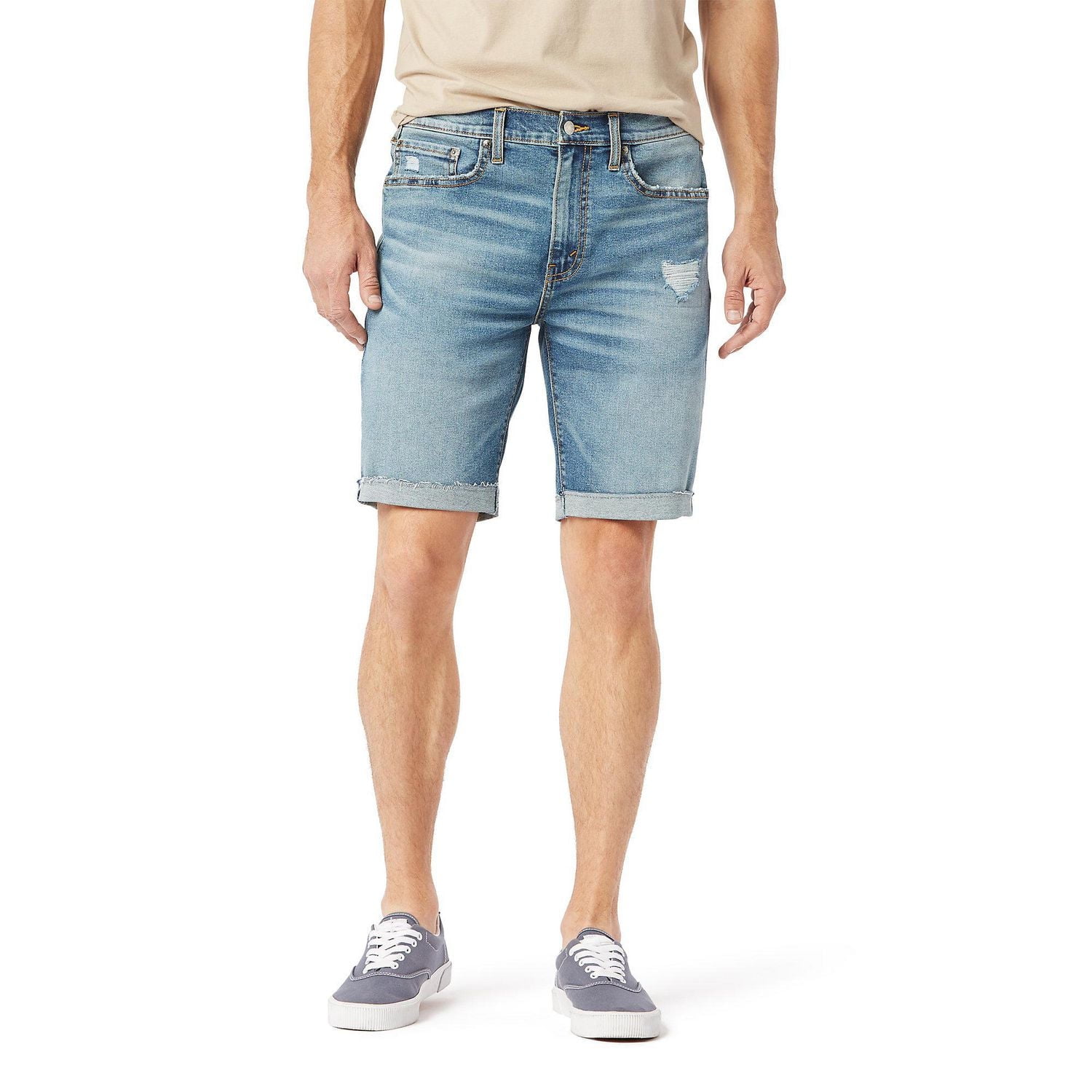 Canadiana X Signature by Levi Strauss & Co.™ Men's Slim Fit Cuffed Shorts