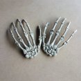 thumbnail image 3 of Modelo De Manos De Esqueleto De Halloween Para Decoración De Halloween, Accesorios De Terror, Suministros Para Festivales De Fantasmas, Huesos De Mano De Simulación De Plástico Monstrate HA037647-00, 3 of 6