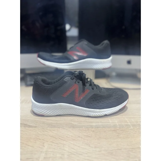 Size 7.5 - New Balance 680v6 Running Shoes Sneakers Men's Black Red