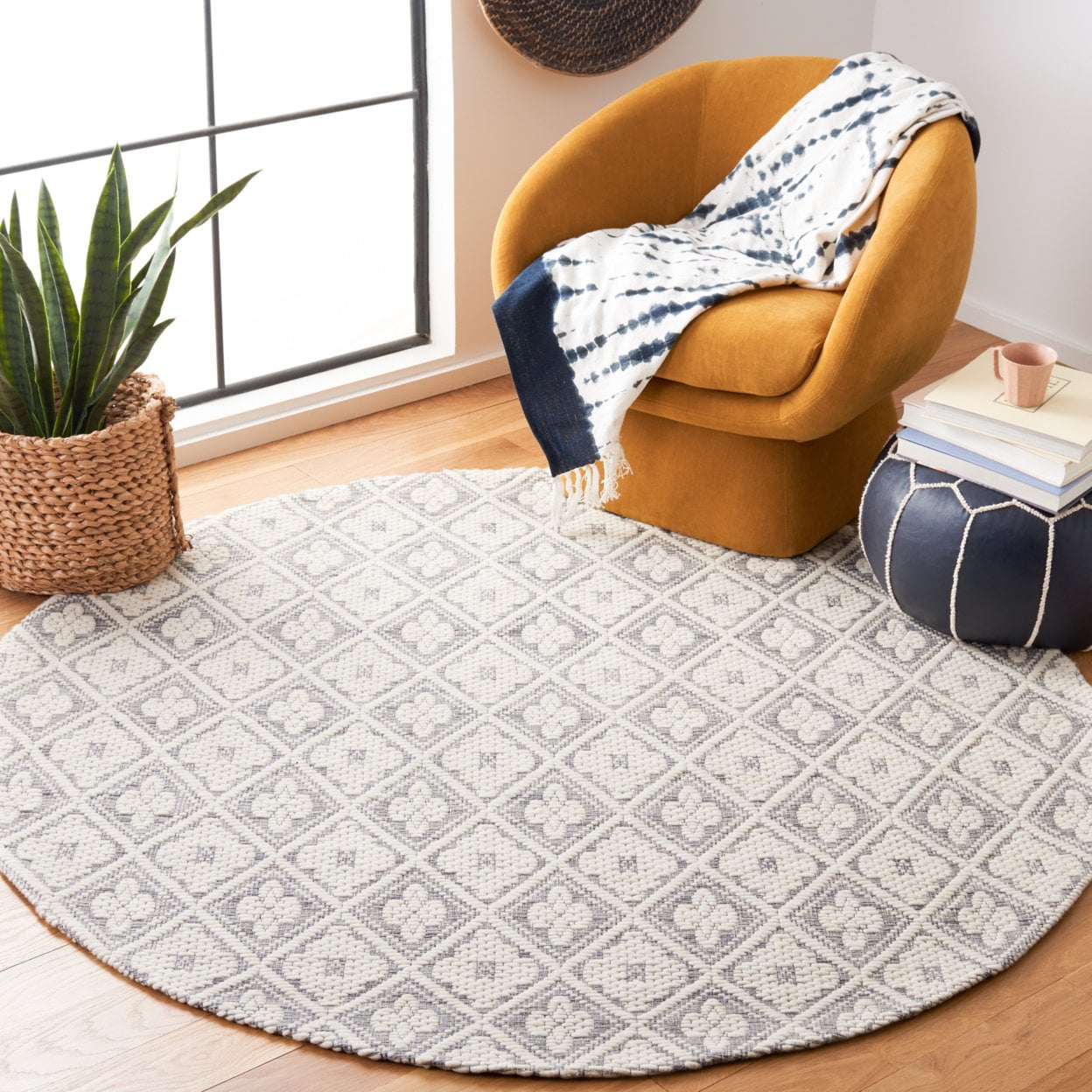 SAFAVIEH Marbella Rosario Geometric Area Rug, Grey/Ivory, 3' x 5'