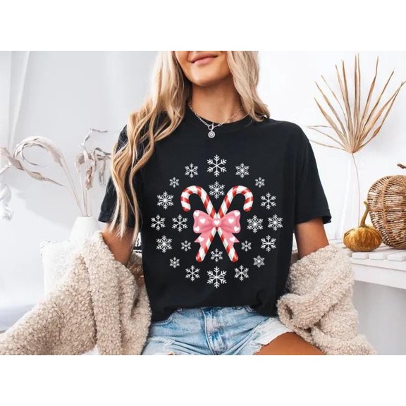 MilkCho Cute Candy Cane Christmas Bow T-Shirt, Holiday Sweet Treat Gift, Festive Pink Heart Bow Graphic Tee