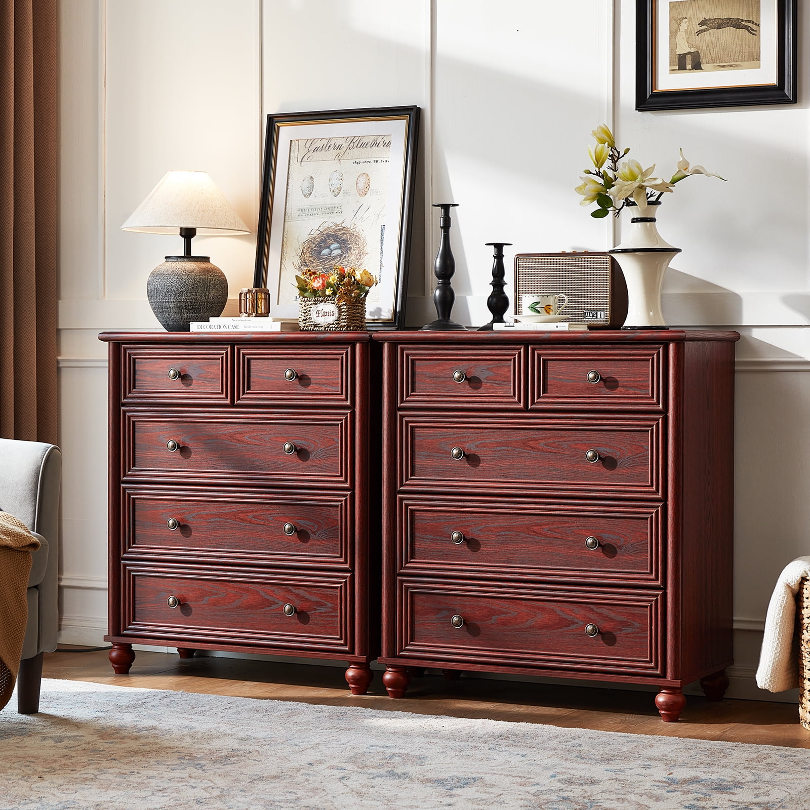 Farmhouse Red Oak Dresser of 5 Drawers, Dresser Chest with Easy Pull Handle for Bedroom, Living Room