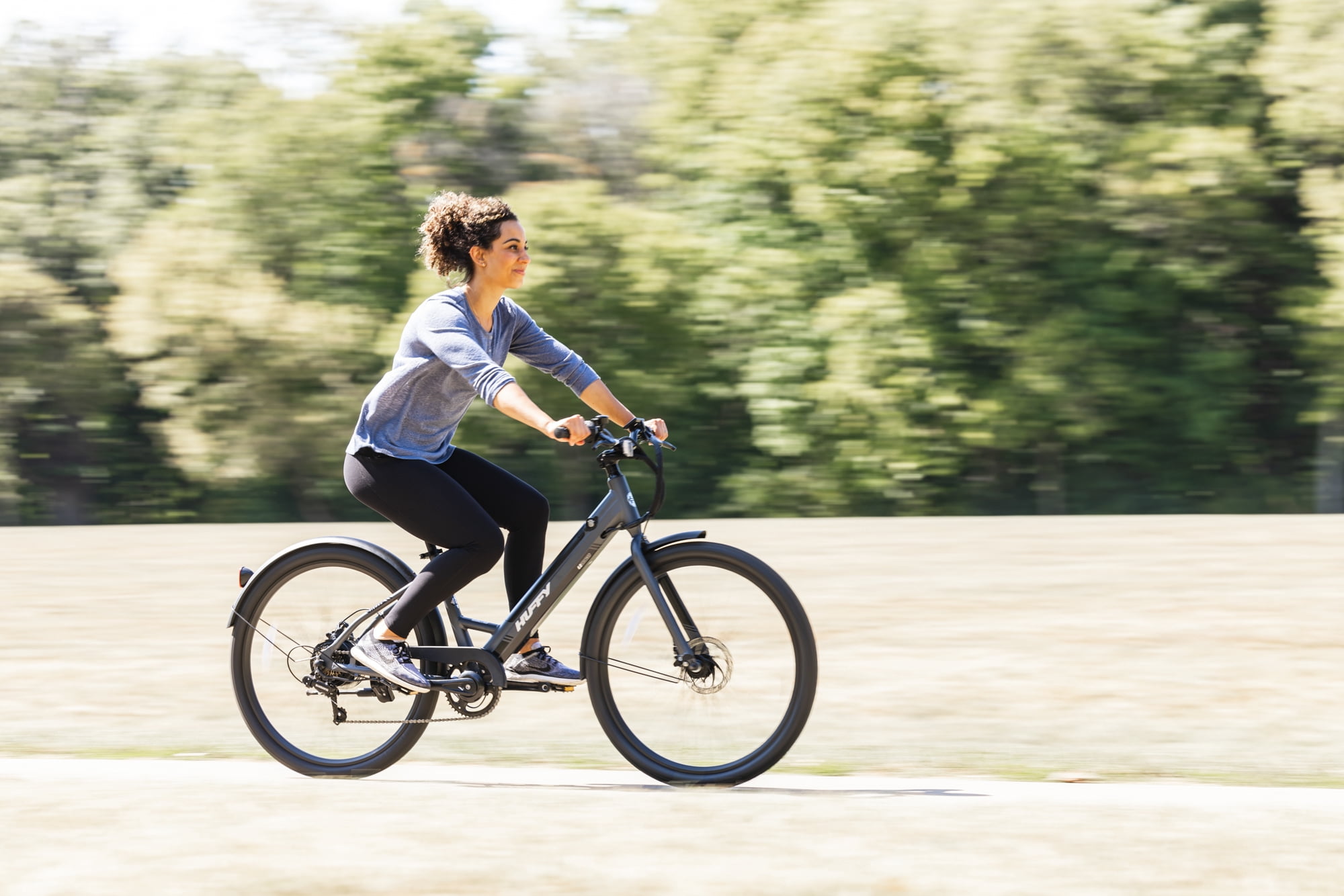 Huffy 27.5” Vienna 36V Electric Bike, Fits Riders 60”+, Gray, Adult, Unisex