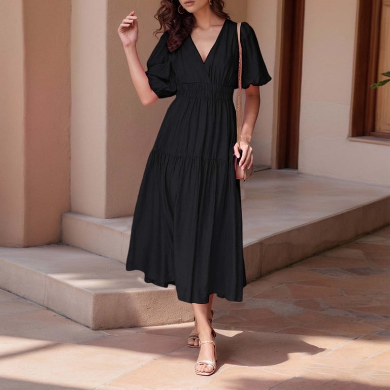 green emerald velvet dress These Wrinkle-Free Fall Dresses at Amazon Start at $10 main image 0