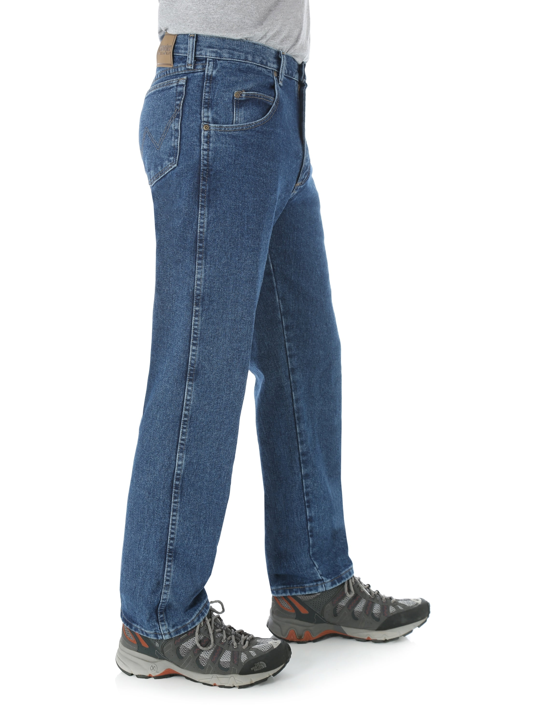 wrangler men's rugged wear relaxed fit jean