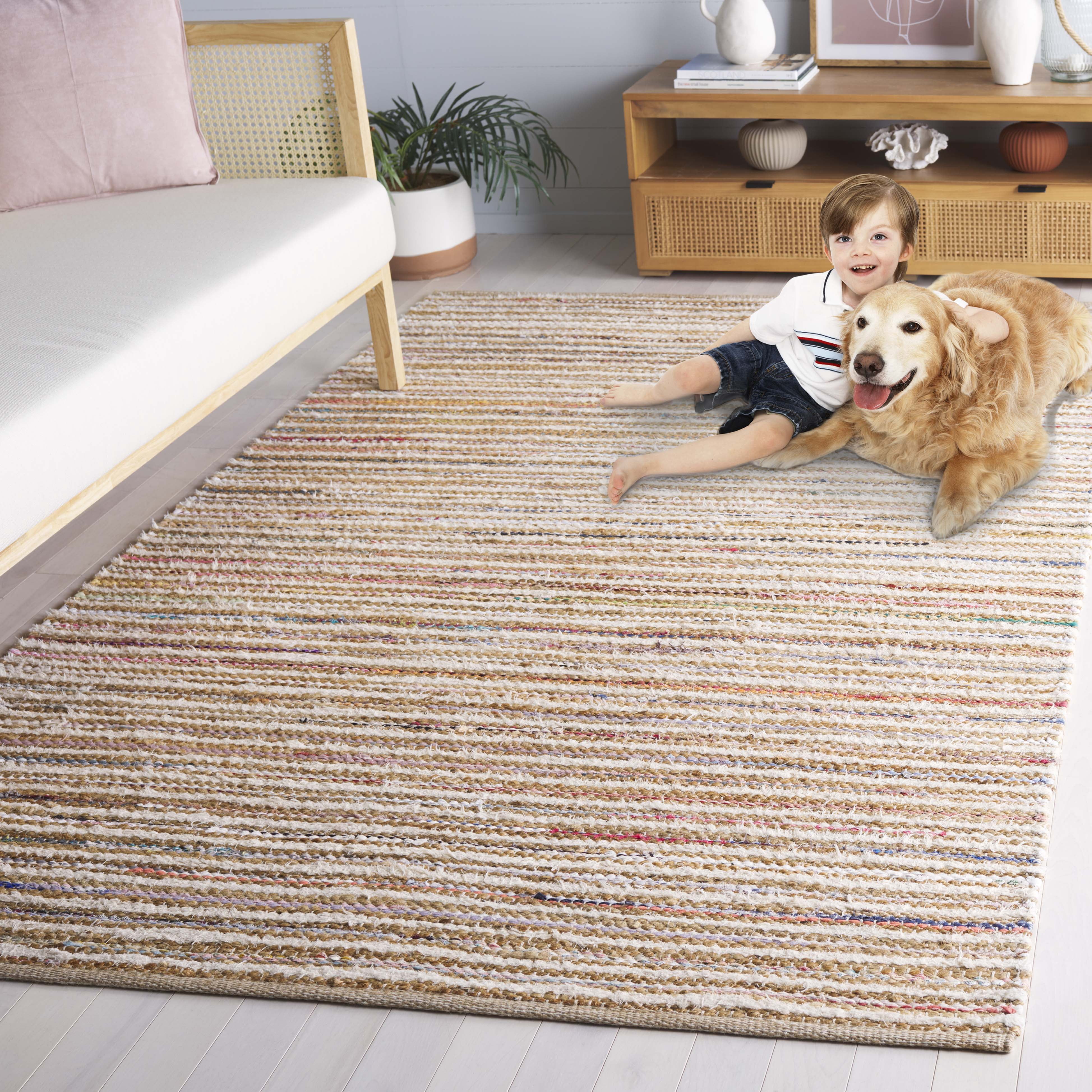 SAFAVIEH Cape Cod Jacinth Striped Area Rug, Natural/Rust, 6' x 6' Square