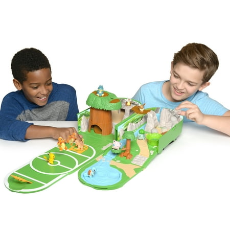 Jazwares - Pokemon Medium Carry Case Play Set