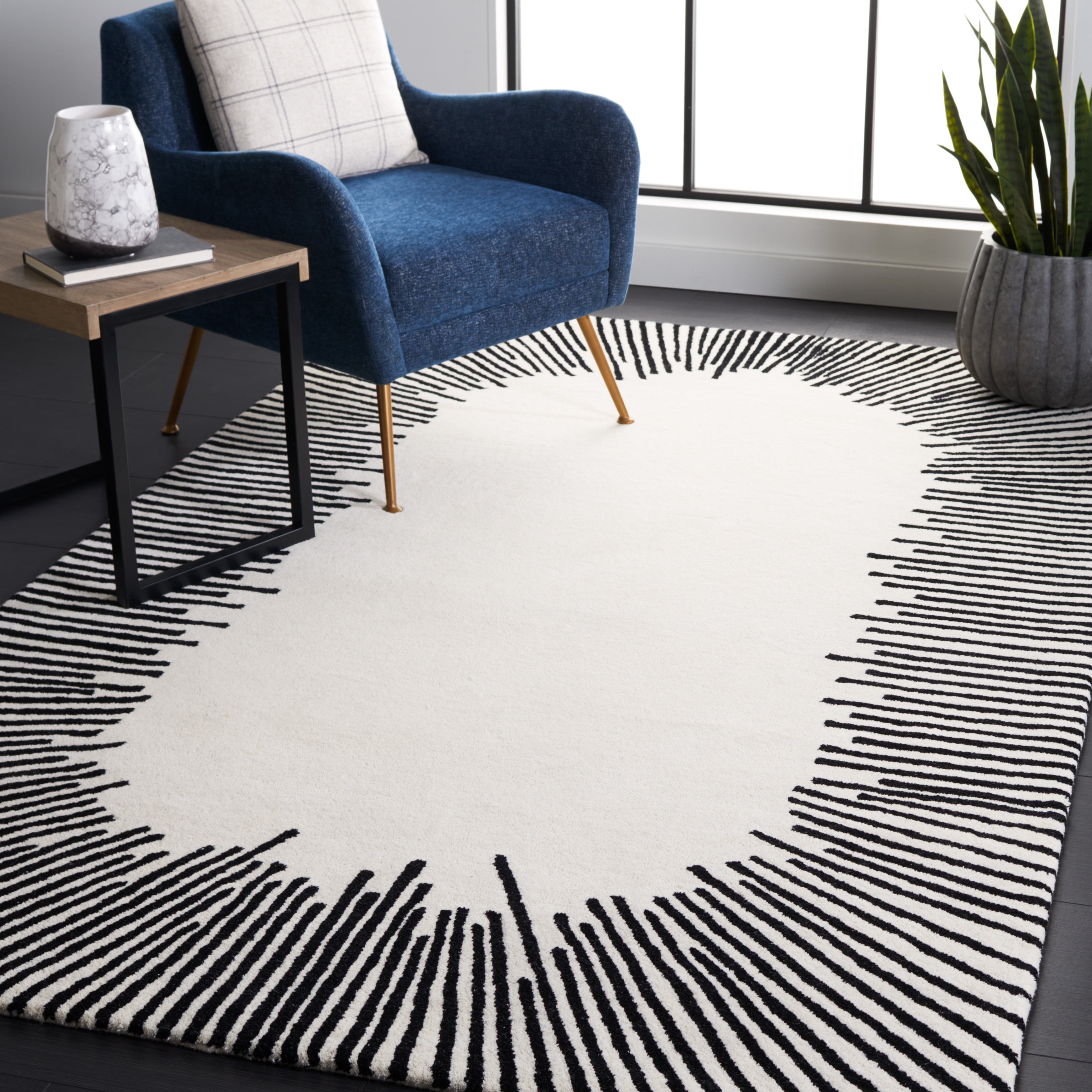 SAFAVIEH Fifth Avenue Declan Abstract Area Rug, Ivory/Black, 5' x 5' Square