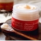 thumbnail image 5 of Hidratante facial orgánico Fresh Face Organix – Puede ayudar a revivir el envejecimiento o la piel seca, aclarar las manchas oscuras y suavizar las arrugas – Hecho con agua de doble hélice, 5 of 5