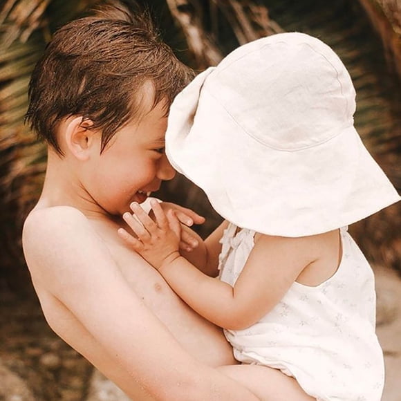 Sombrero para bebé niña con protección solar UPF 50+ | Sombrero playero de ala ancha para bebés y niños pequeños | Correa ajustable para la barbilla y diseño plegable portátil