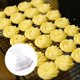 thumbnail image 2 of EeaseMX 500 bolsas autoadhesivas transparentes para pretzels, galletas, barras y más., 2 of 7